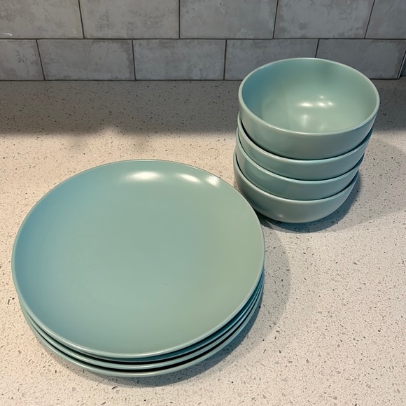 Turquoise Glass Plates & Bowls - Picture 1 of 3